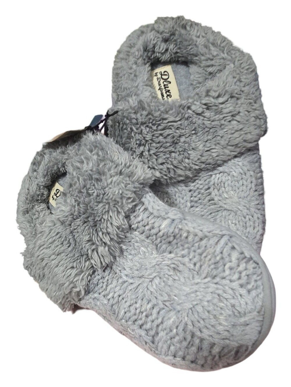 Dearfoams Women's Plush Cable Knit Slipper Booties - Light Gray